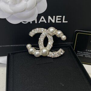 Chanel Fashion Women's Brooch